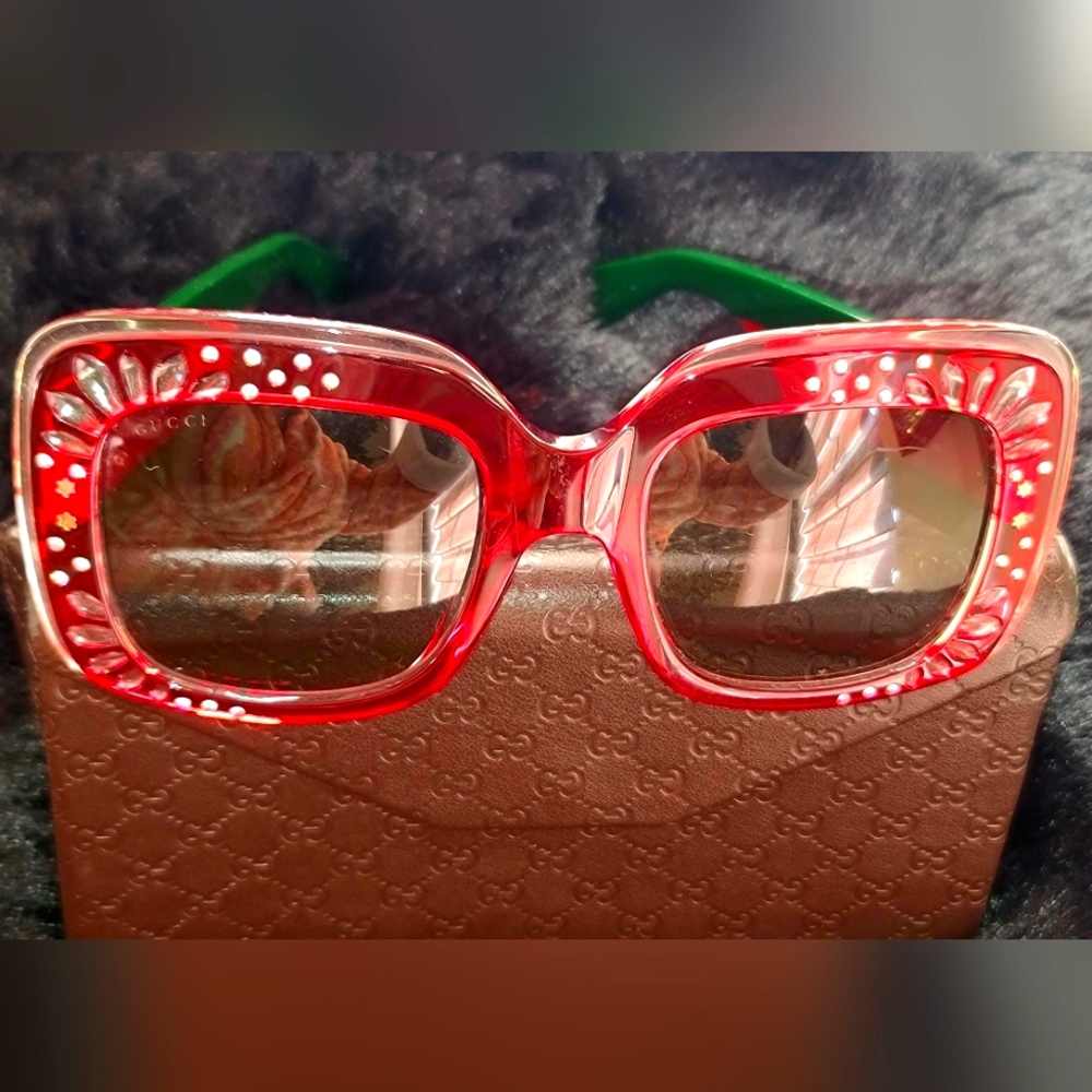 Gucci GG 3862/S YL9VK Sherry Stripe Red Oversized Square frame w/crystal details